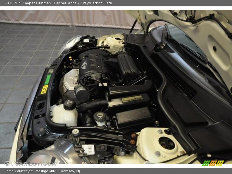 Pepper White / Grey/Carbon Black 2010 Mini Cooper Clubman