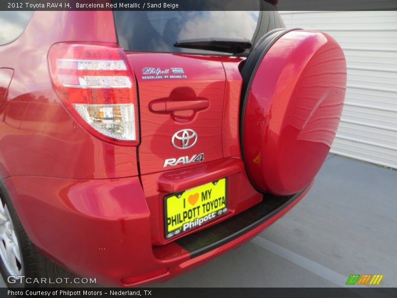 Barcelona Red Metallic / Sand Beige 2012 Toyota RAV4 I4