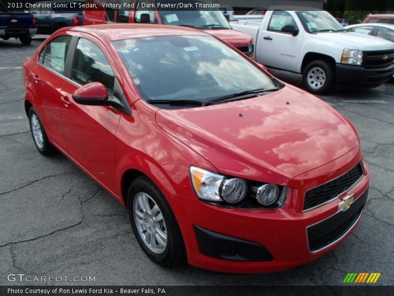 Front 3/4 View of 2013 Sonic LT Sedan