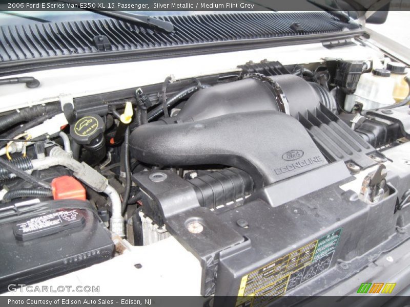 Silver Metallic / Medium Flint Grey 2006 Ford E Series Van E350 XL 15 Passenger
