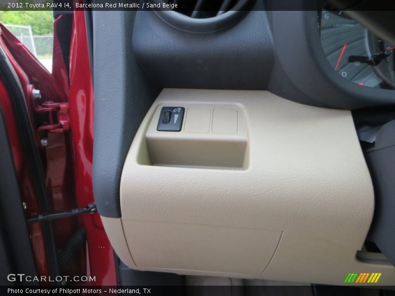 Barcelona Red Metallic / Sand Beige 2012 Toyota RAV4 I4