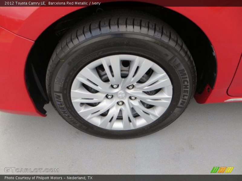 Barcelona Red Metallic / Ivory 2012 Toyota Camry LE
