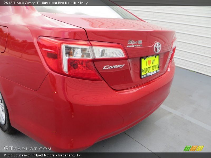 Barcelona Red Metallic / Ivory 2012 Toyota Camry LE