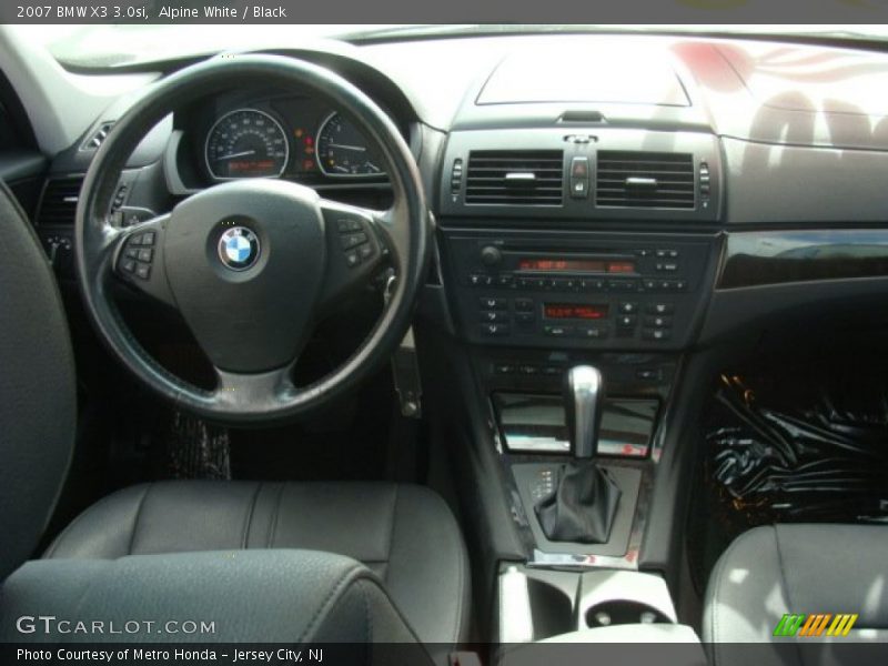 Alpine White / Black 2007 BMW X3 3.0si