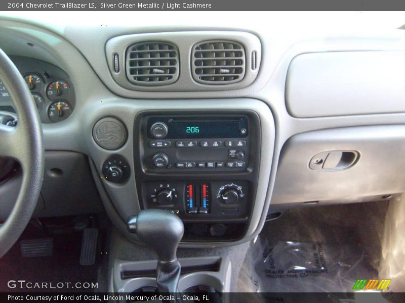 Silver Green Metallic / Light Cashmere 2004 Chevrolet TrailBlazer LS