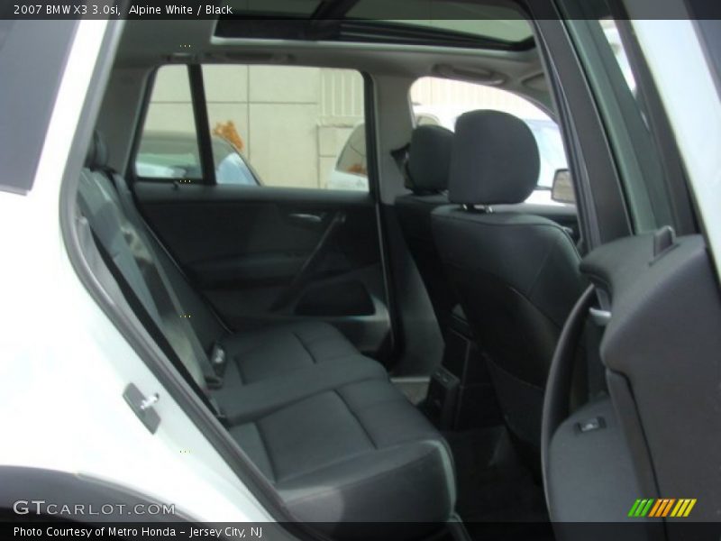 Alpine White / Black 2007 BMW X3 3.0si
