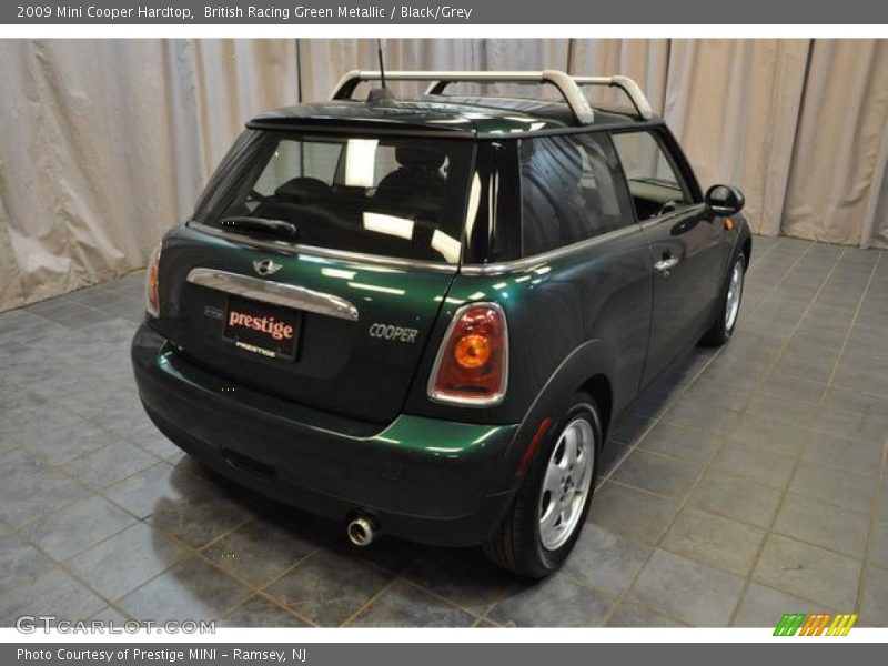 British Racing Green Metallic / Black/Grey 2009 Mini Cooper Hardtop
