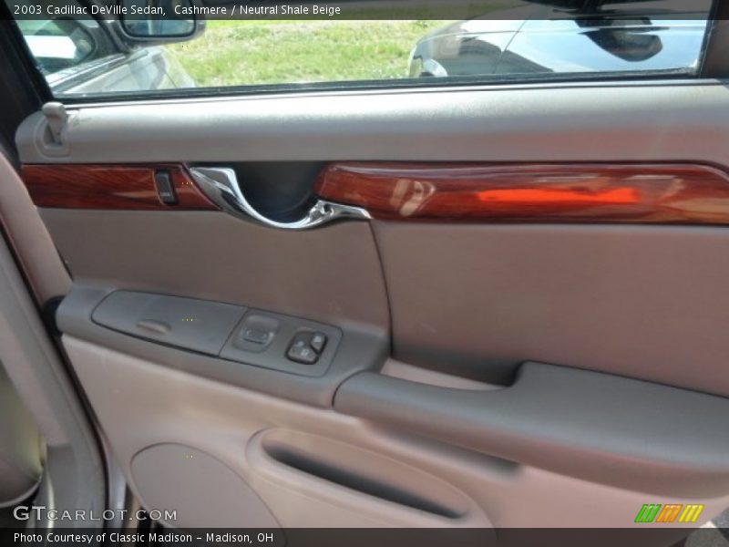 Cashmere / Neutral Shale Beige 2003 Cadillac DeVille Sedan
