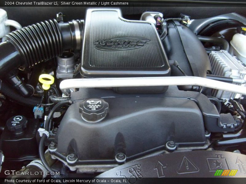 Silver Green Metallic / Light Cashmere 2004 Chevrolet TrailBlazer LS