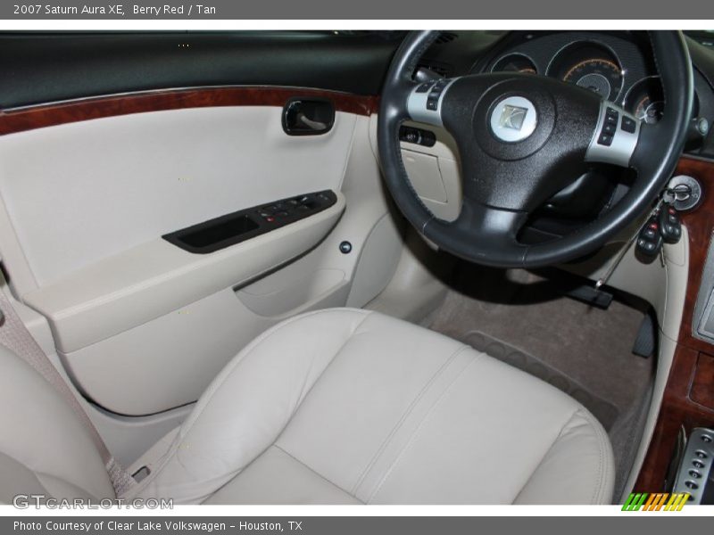 Berry Red / Tan 2007 Saturn Aura XE