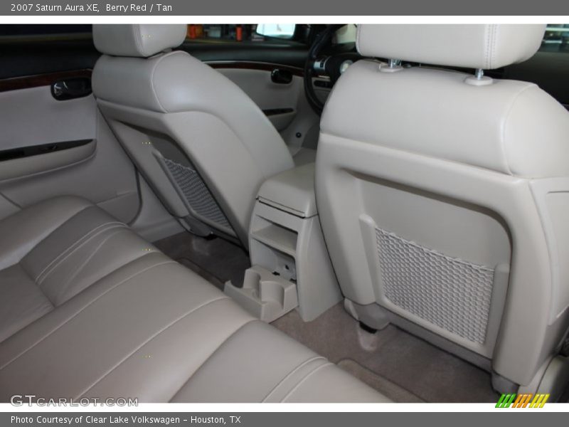 Berry Red / Tan 2007 Saturn Aura XE