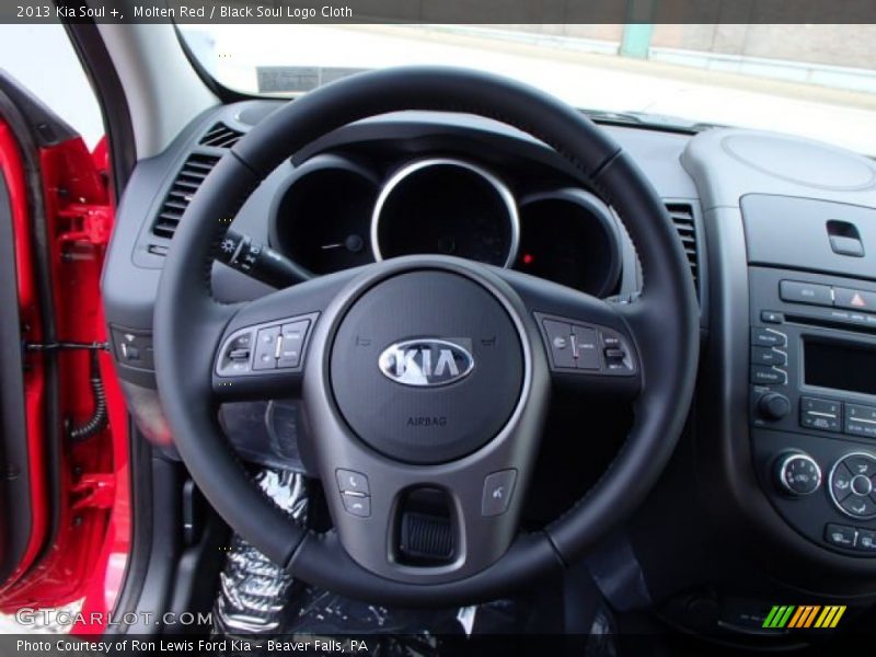 Molten Red / Black Soul Logo Cloth 2013 Kia Soul +