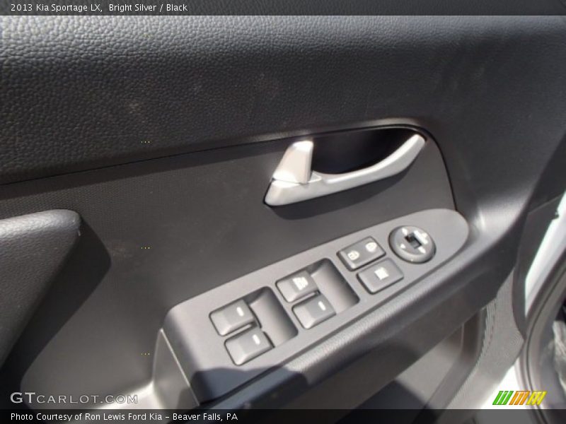 Bright Silver / Black 2013 Kia Sportage LX