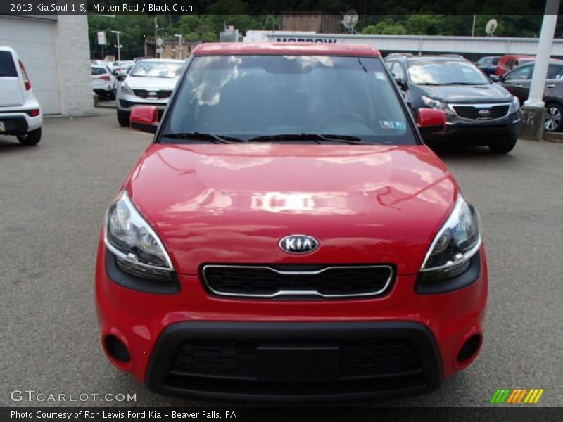 Molten Red / Black Cloth 2013 Kia Soul 1.6