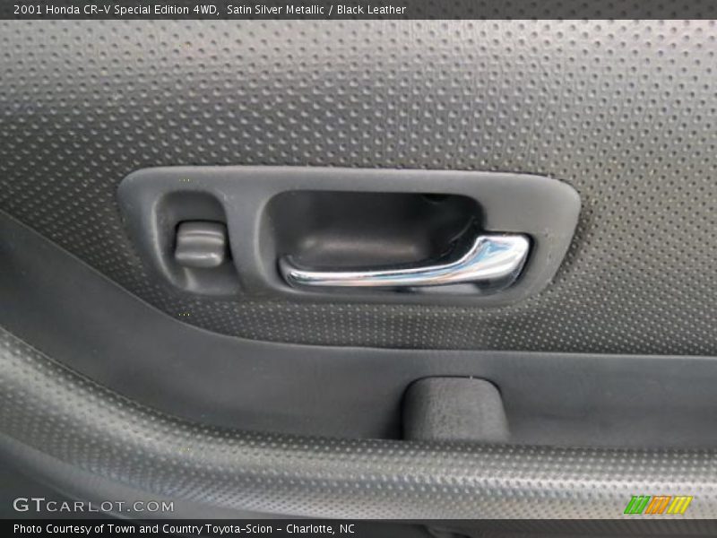 Satin Silver Metallic / Black Leather 2001 Honda CR-V Special Edition 4WD