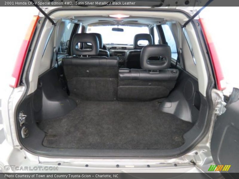  2001 CR-V Special Edition 4WD Trunk