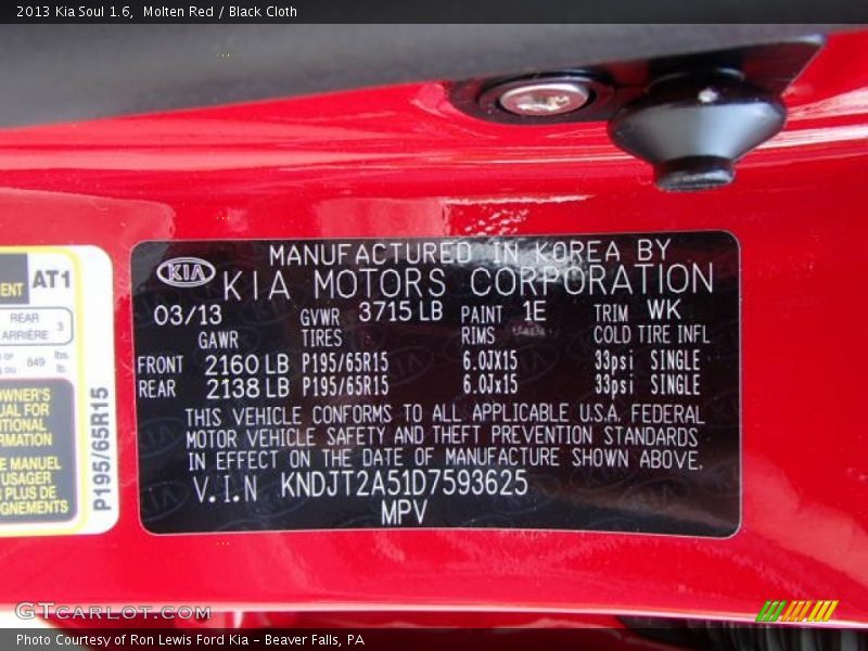 Molten Red / Black Cloth 2013 Kia Soul 1.6