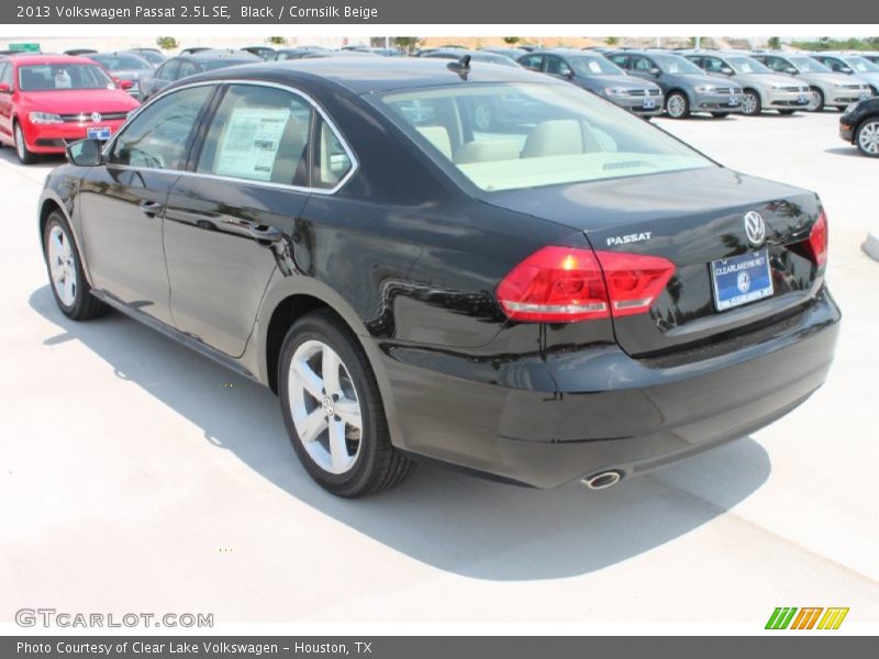 Black / Cornsilk Beige 2013 Volkswagen Passat 2.5L SE