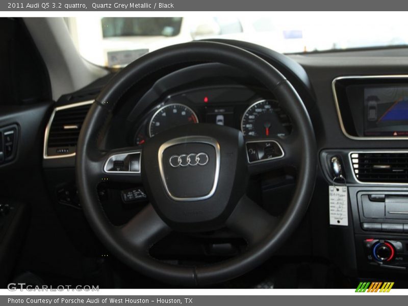 Quartz Grey Metallic / Black 2011 Audi Q5 3.2 quattro