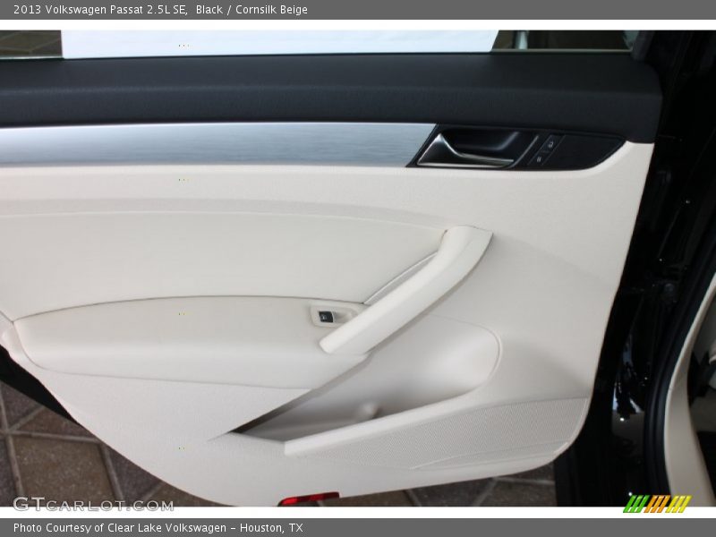 Black / Cornsilk Beige 2013 Volkswagen Passat 2.5L SE