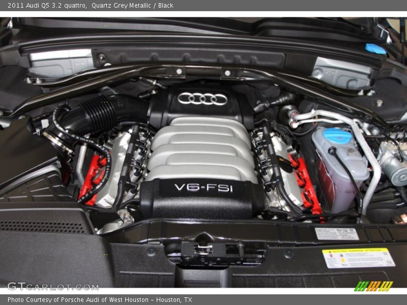 Quartz Grey Metallic / Black 2011 Audi Q5 3.2 quattro
