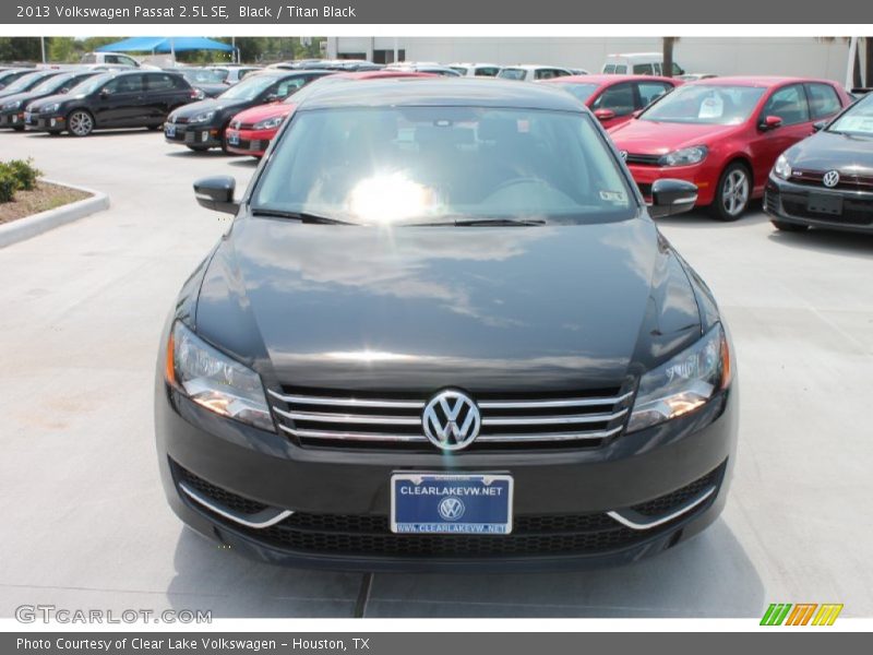 Black / Titan Black 2013 Volkswagen Passat 2.5L SE