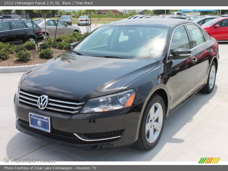 Black / Titan Black 2013 Volkswagen Passat 2.5L SE