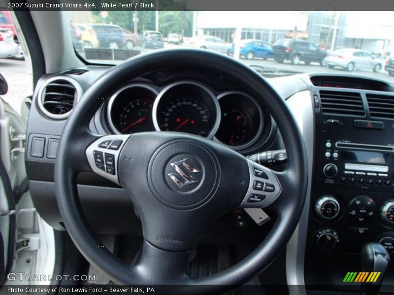White Pearl / Black 2007 Suzuki Grand Vitara 4x4