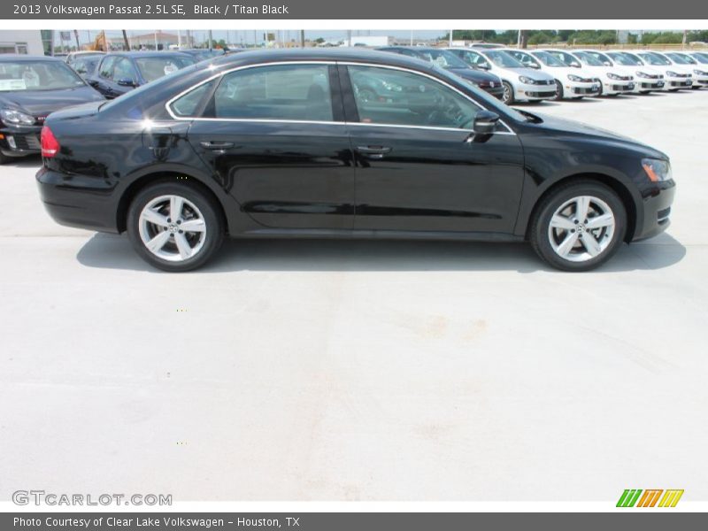 Black / Titan Black 2013 Volkswagen Passat 2.5L SE