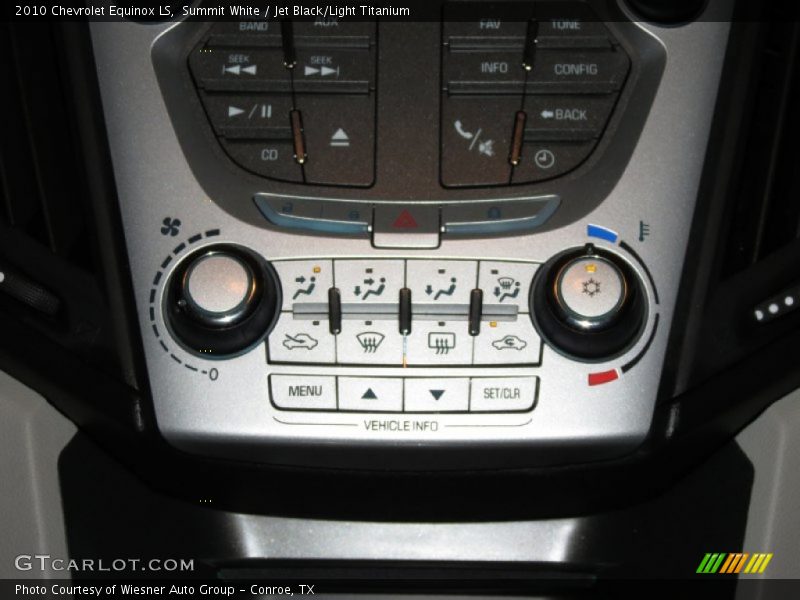 Summit White / Jet Black/Light Titanium 2010 Chevrolet Equinox LS