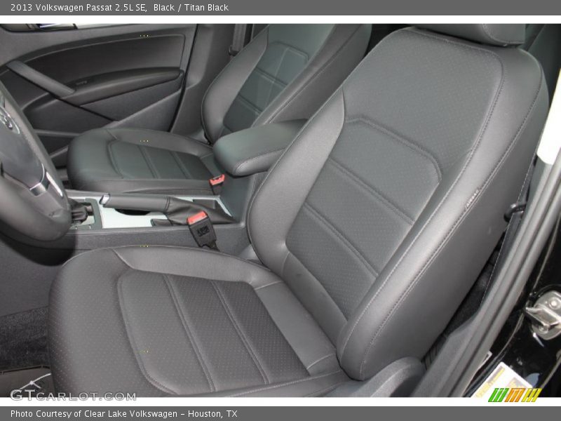 Black / Titan Black 2013 Volkswagen Passat 2.5L SE
