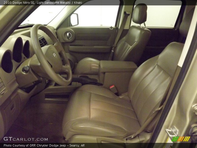 Light Sandstone Metallic / Khaki 2010 Dodge Nitro SE
