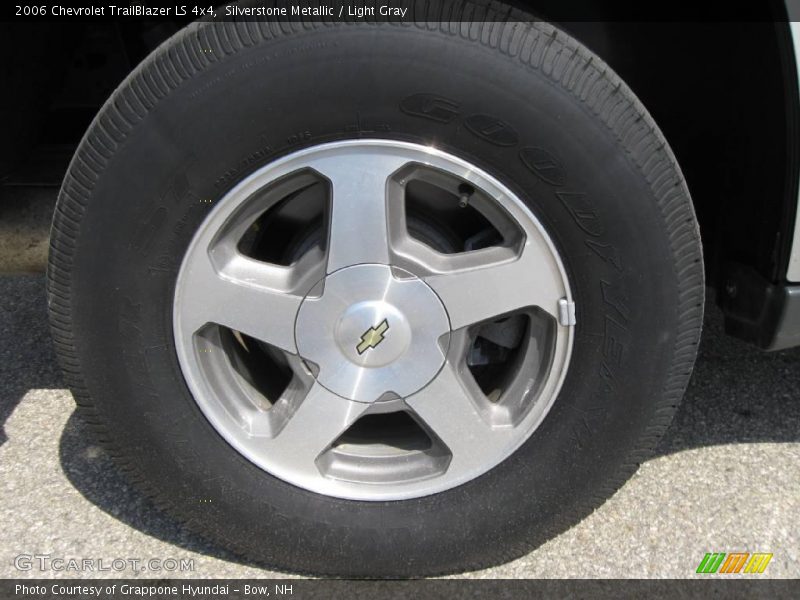 Silverstone Metallic / Light Gray 2006 Chevrolet TrailBlazer LS 4x4