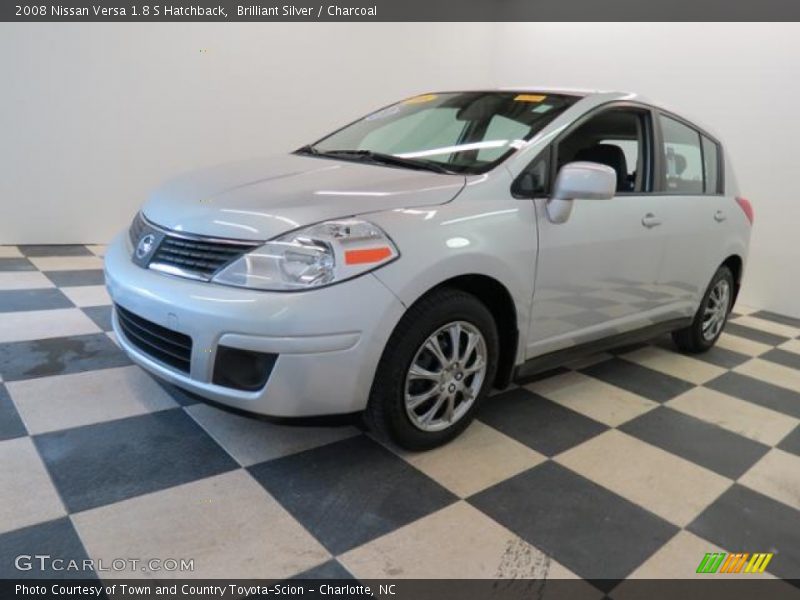 Brilliant Silver / Charcoal 2008 Nissan Versa 1.8 S Hatchback