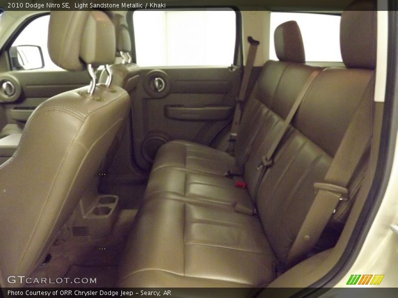 Light Sandstone Metallic / Khaki 2010 Dodge Nitro SE