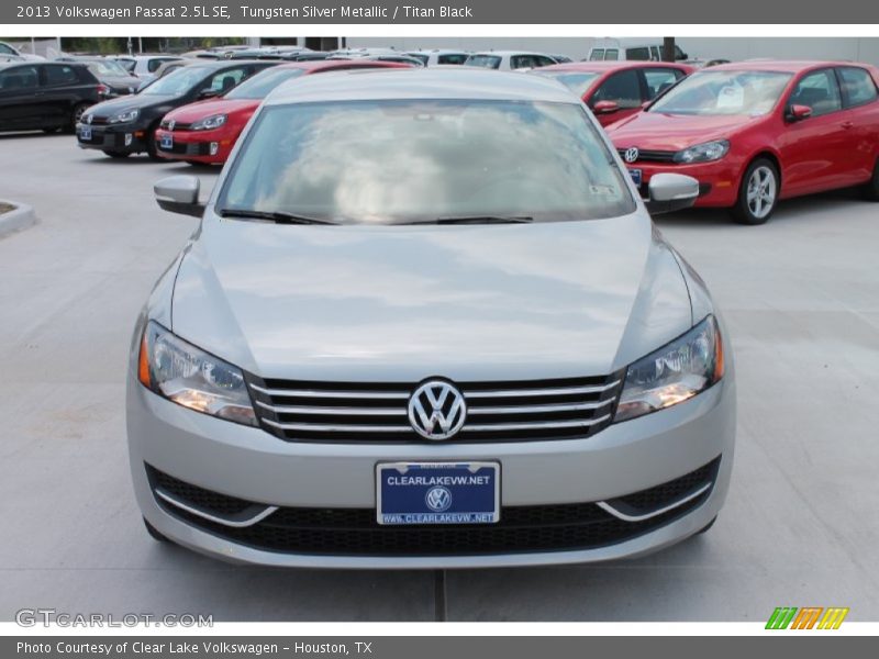 Tungsten Silver Metallic / Titan Black 2013 Volkswagen Passat 2.5L SE