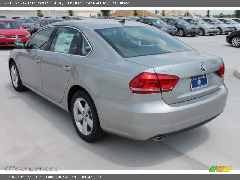Tungsten Silver Metallic / Titan Black 2013 Volkswagen Passat 2.5L SE