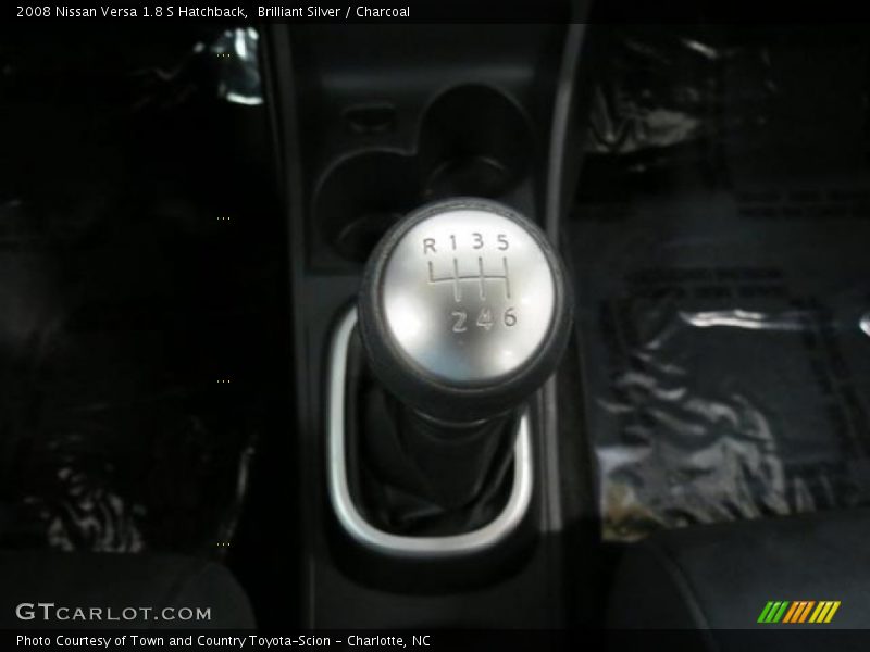 2008 Versa 1.8 S Hatchback 6 Speed Manual Shifter