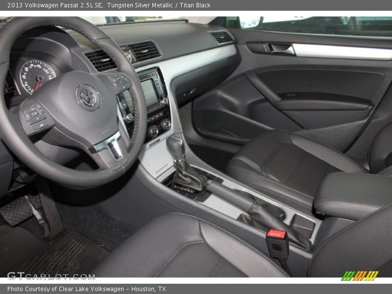 Tungsten Silver Metallic / Titan Black 2013 Volkswagen Passat 2.5L SE