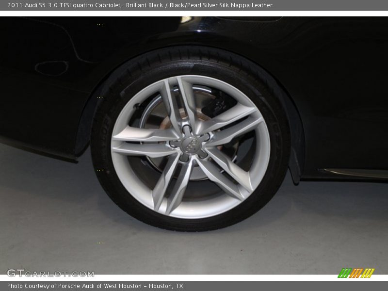 Brilliant Black / Black/Pearl Silver Silk Nappa Leather 2011 Audi S5 3.0 TFSI quattro Cabriolet