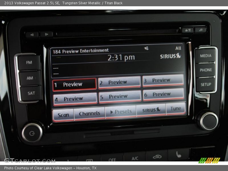 Tungsten Silver Metallic / Titan Black 2013 Volkswagen Passat 2.5L SE