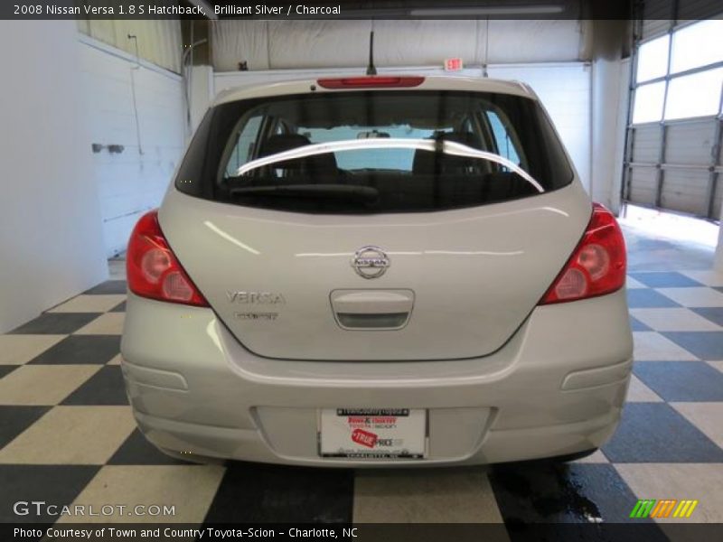 Brilliant Silver / Charcoal 2008 Nissan Versa 1.8 S Hatchback