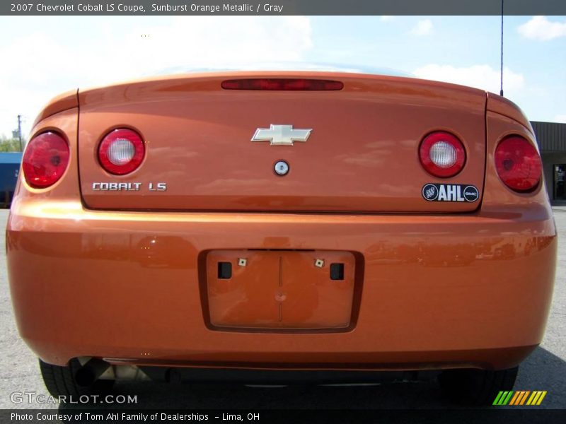 Sunburst Orange Metallic / Gray 2007 Chevrolet Cobalt LS Coupe