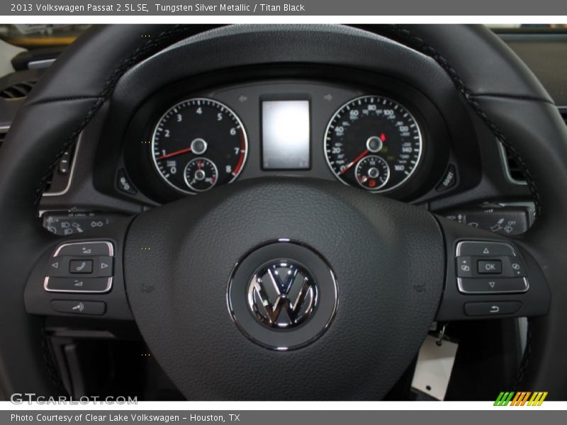 Tungsten Silver Metallic / Titan Black 2013 Volkswagen Passat 2.5L SE