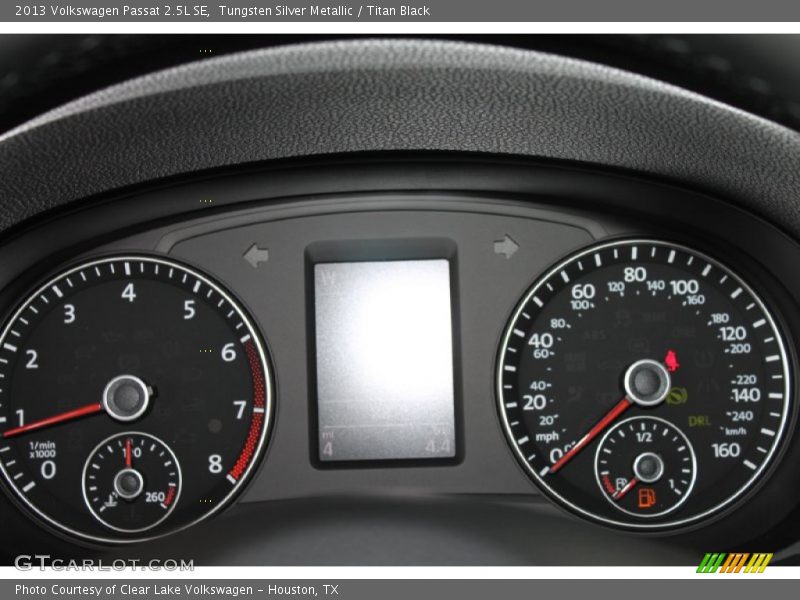 Tungsten Silver Metallic / Titan Black 2013 Volkswagen Passat 2.5L SE