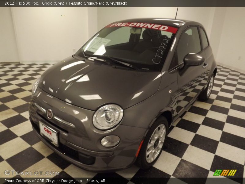 Grigio (Grey) / Tessuto Grigio/Nero (Grey/Black) 2012 Fiat 500 Pop