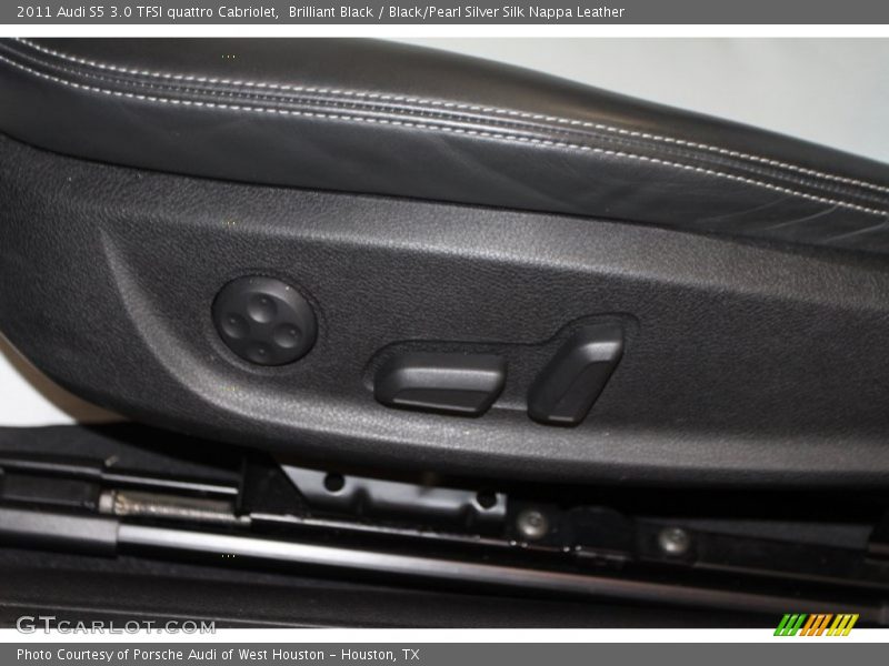 Brilliant Black / Black/Pearl Silver Silk Nappa Leather 2011 Audi S5 3.0 TFSI quattro Cabriolet