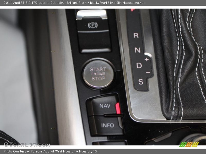 Brilliant Black / Black/Pearl Silver Silk Nappa Leather 2011 Audi S5 3.0 TFSI quattro Cabriolet