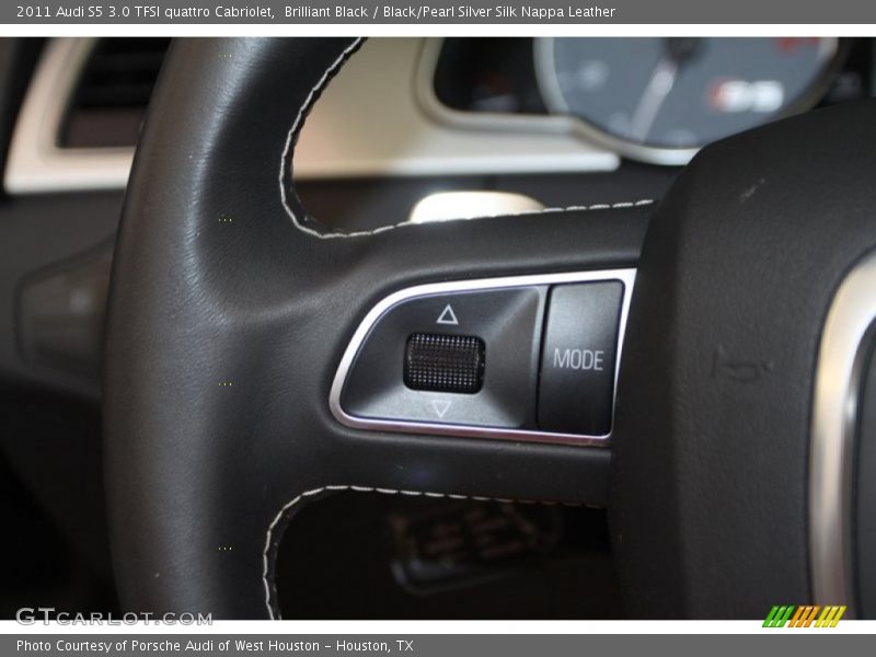 Brilliant Black / Black/Pearl Silver Silk Nappa Leather 2011 Audi S5 3.0 TFSI quattro Cabriolet