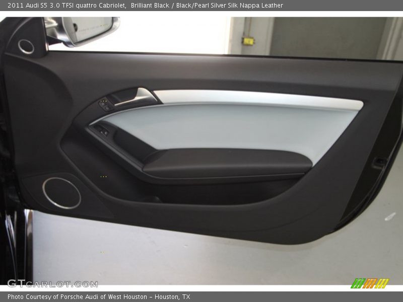 Brilliant Black / Black/Pearl Silver Silk Nappa Leather 2011 Audi S5 3.0 TFSI quattro Cabriolet